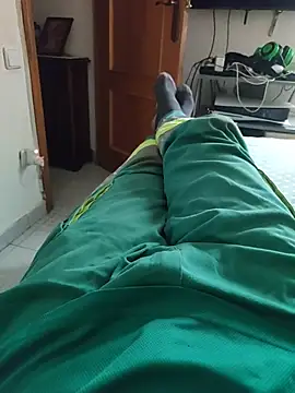 Snapshot of gigolobcn chatting on October 2025 03:31:02 PM gigolobcn online show from October 2025 03:31:02 PM