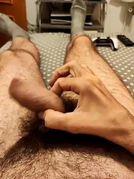 Snapshot of gigolobcn chatting on October 2025 10:00:02 PM gigolobcn online show from October 2025 10:00:02 PM