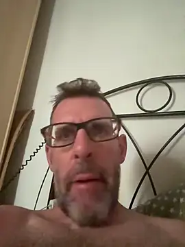 Snapshot of gigolobcn chatting on September 2025 05:23:01 PM gigolobcn online show from September 2025 05:23:01 PM