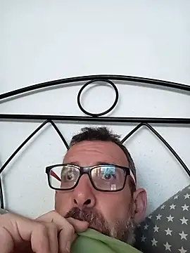 gigolobcn online show from April 2026 05:30:02 PM