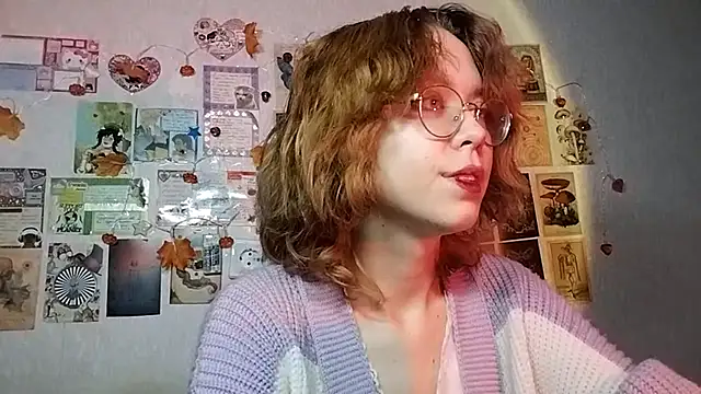 Snapshot of Ieadership chatting on November 2025 01:39:02 PM Ieadership online show from November 2025 01:39:02 PM