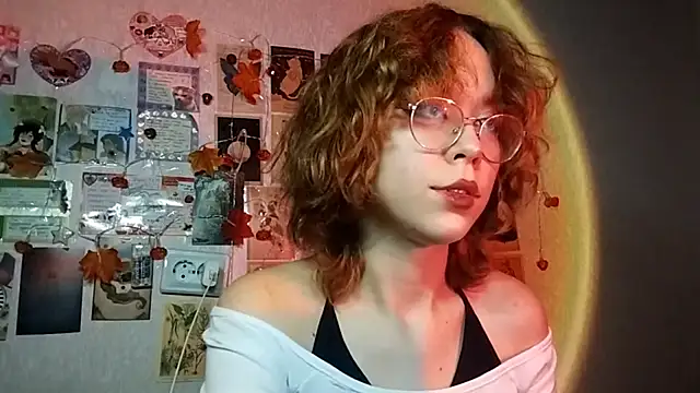 Snapshot of Ieadership chatting on November 2025 01:04:02 PM Ieadership online show from November 2025 01:04:02 PM