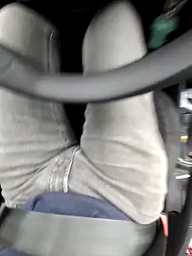 Yoaannn online show from February 2026 08:04:02 AM