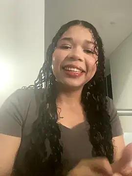Snapshot of STEFANY_MOLL chatting on October 2025 02:39:01 PM STEFANY MOLL online show from October 2025 02:39:01 PM