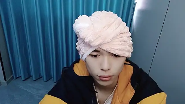 Snapshot of w5206t chatting on April 2026 09:04:01 AM w5206t online show from April 2026 09:04:01 AM