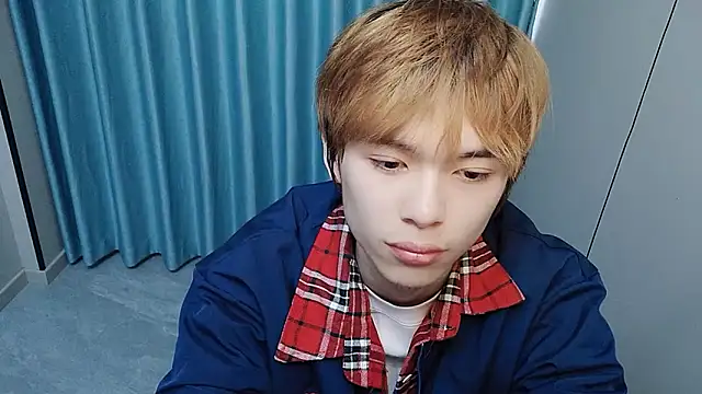 Snapshot of w5206t chatting on April 2026 08:04:02 AM w5206t online show from April 2026 08:04:02 AM