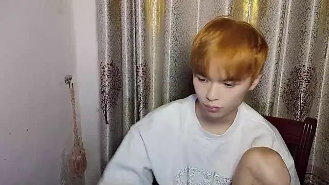 Snapshot of w5206t chatting on November 2025 05:35:01 PM w5206t online show from November 2025 05:35:01 PM