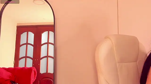 Emma  clark  online show from December 2025 12:31:02 PM