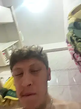 Snapshot of efeees35 chatting on January 2026 06:25:02 PM efeees35 online show from January 2026 06:25:02 PM