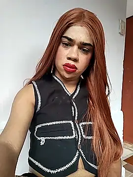 Snapshot of milabiggcoock chatting on November 2025 02:32:01 PM milabiggcoock online show from November 2025 02:32:01 PM