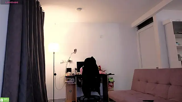 colette e online show from March 2026 08:49:02 AM