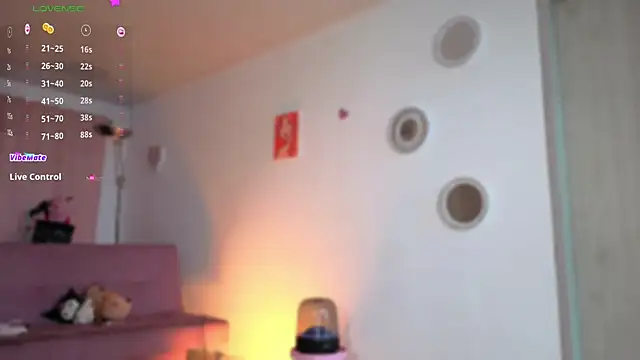 colette e online show from November 2025 11:42:02 AM