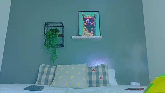 Nickifox   online show from November 2025 07:40:01 PM