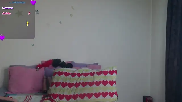Snapshot of evangeline_lover chatting on May 2026 01:17:02 PM evangeline lover online show from May 2026 01:17:02 PM