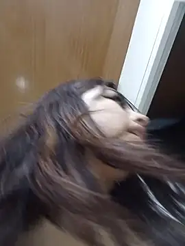 Lili milk20 online show from March 2026 07:17:01 PM