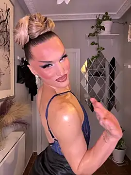 Snapshot of lacattiva chatting on September 2025 04:36:02 PM lacattiva online show from September 2025 04:36:02 PM