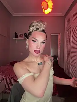 Snapshot of lacattiva chatting on February 2026 08:51:02 PM lacattiva online show from February 2026 08:51:02 PM