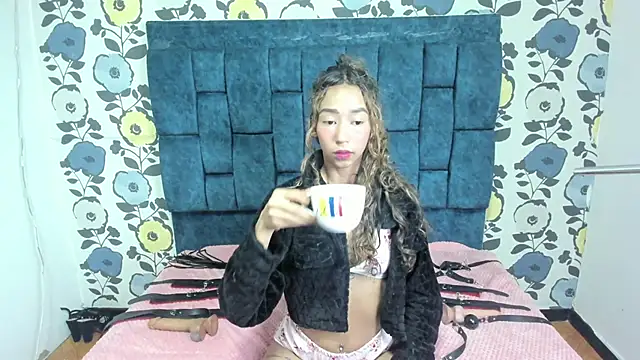 ValentinaKlean online show from November 2025 03:23:01 PM