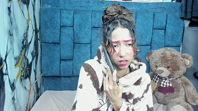 ValentinaKlean online show from May 2026 01:32:01 AM