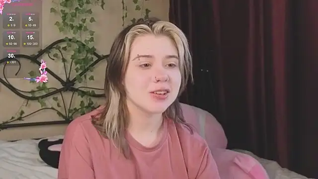 IrisSoCute online show from November 2025 07:52:03 AM