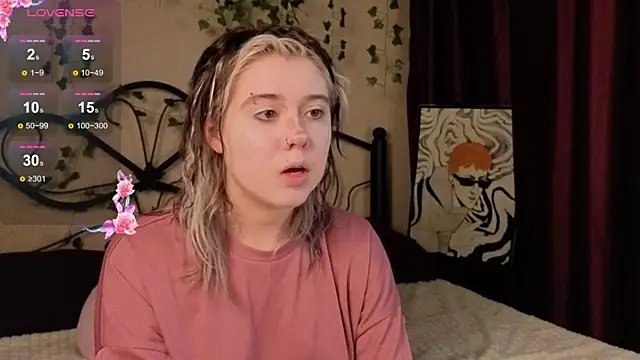 IrisSoCute online show from November 2025 07:25:02 AM