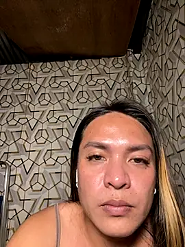 Snapshot of Sweetcherry_ass chatting on October 2025 12:42:01 PM Sweetcherry ass online show from October 2025 12:42:01 PM