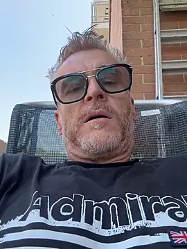 Axl hot online show from May 2026 11:43:02 AM