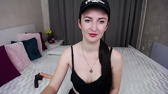 EvelinCuper online show from November 2025 06:23:01 AM