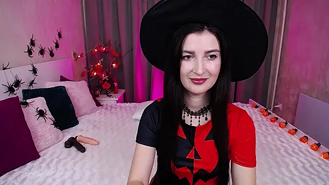 EvelinCuper online show from October 2025 06:21:02 AM