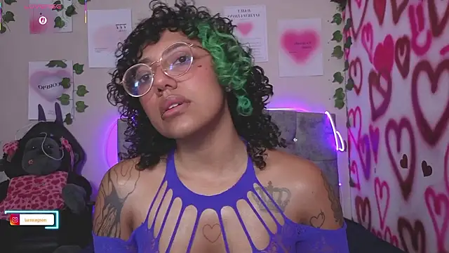 LuckySwagson online show from February 2026 11:55:02 PM