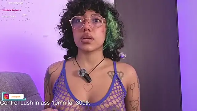 LuckySwagson online show from April 2026 01:00:01 AM