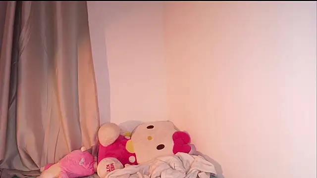 Snapshot of dulceangel__ chatting on October 2025 04:33:01 AM dulceangel online show from October 2025 04:33:01 AM