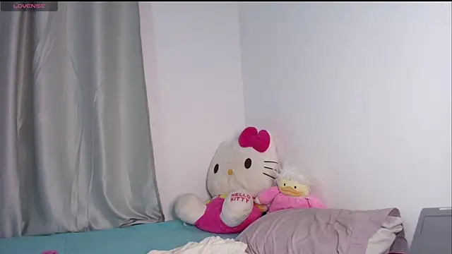 Snapshot of dulceangel__ chatting on November 2025 04:38:02 AM dulceangel online show from November 2025 04:38:02 AM