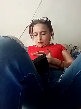 tany90 online show from October 2025 07:57:02 PM