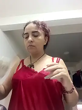 tany90 online show from November 2025 07:39:01 PM