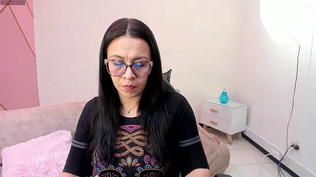 Eva mermaid online show from October 2025 02:14:02 PM