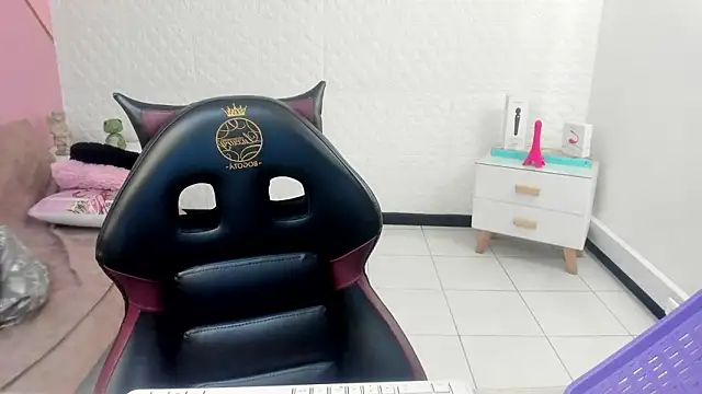 Eva mermaid online show from March 2026 02:17:02 PM