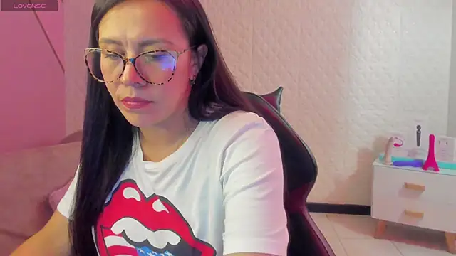 Eva mermaid online show from April 2026 11:34:02 PM