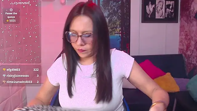 Eva mermaid online show from September 2025 09:09:01 PM