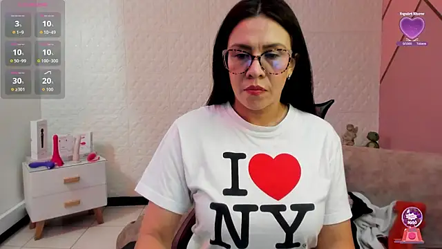 Eva mermaid online show from April 2026 03:02:01 PM