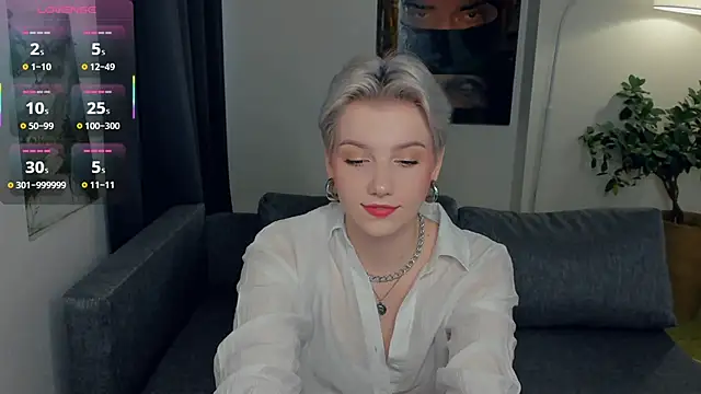 OdelynaAsp online show from October 2025 11:40:02 AM