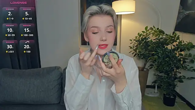 OdelynaAsp online show from November 2025 01:48:02 PM