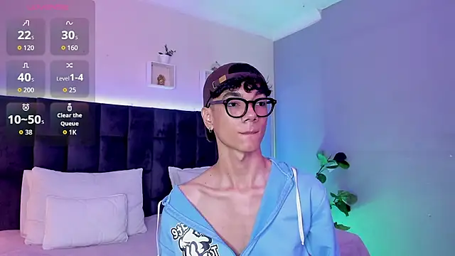Phillicious   online show from January 2026 10:59:02 PM