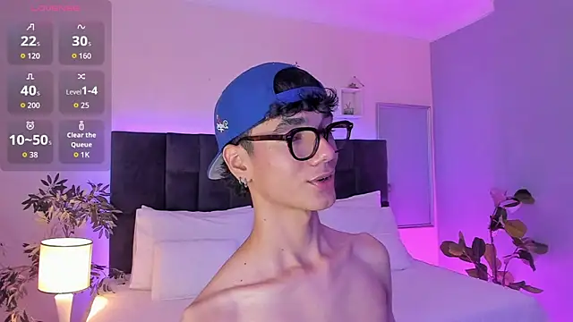 Snapshot of Phillicious__ chatting on November 2025 09:31:01 PM Phillicious online show from November 2025 09:31:01 PM