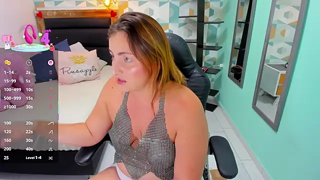 KRISTINPITERS online show from September 2025 08:26:02 PM