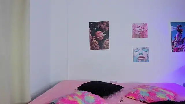 mia purplee online show from October 2025 03:07:02 AM