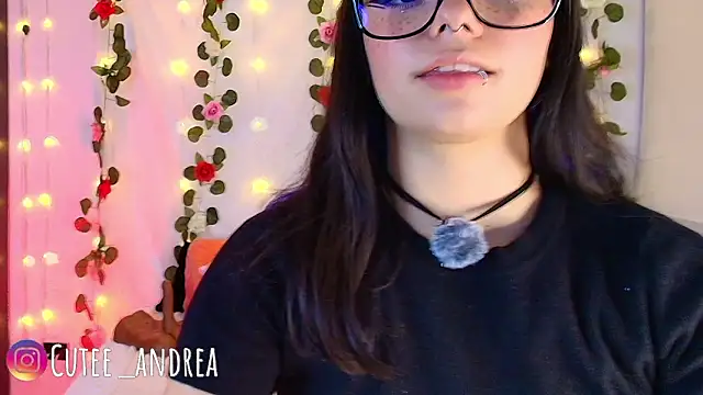 cutee andrea online show from March 2026 03:36:02 AM