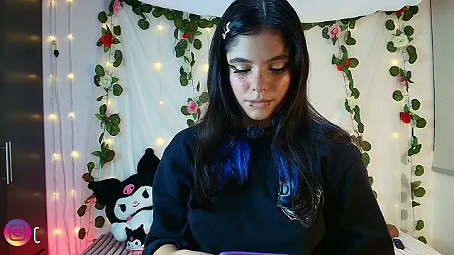 cutee andrea online show from May 2026 03:13:01 AM