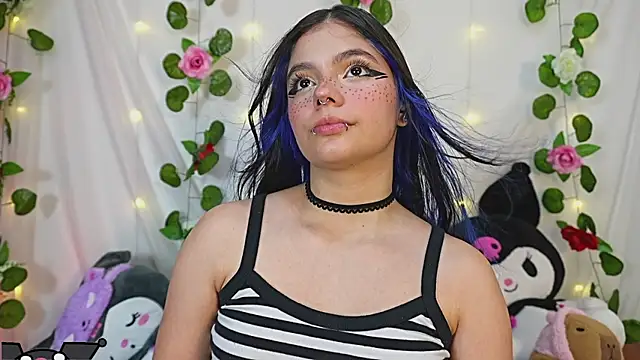 cutee andrea online show from June 2026 02:33:01 AM