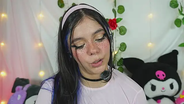 cutee andrea online show from May 2026 04:19:02 AM